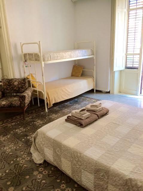 Deco Guest House ปาแลร์โม ภายนอก รูปภาพ