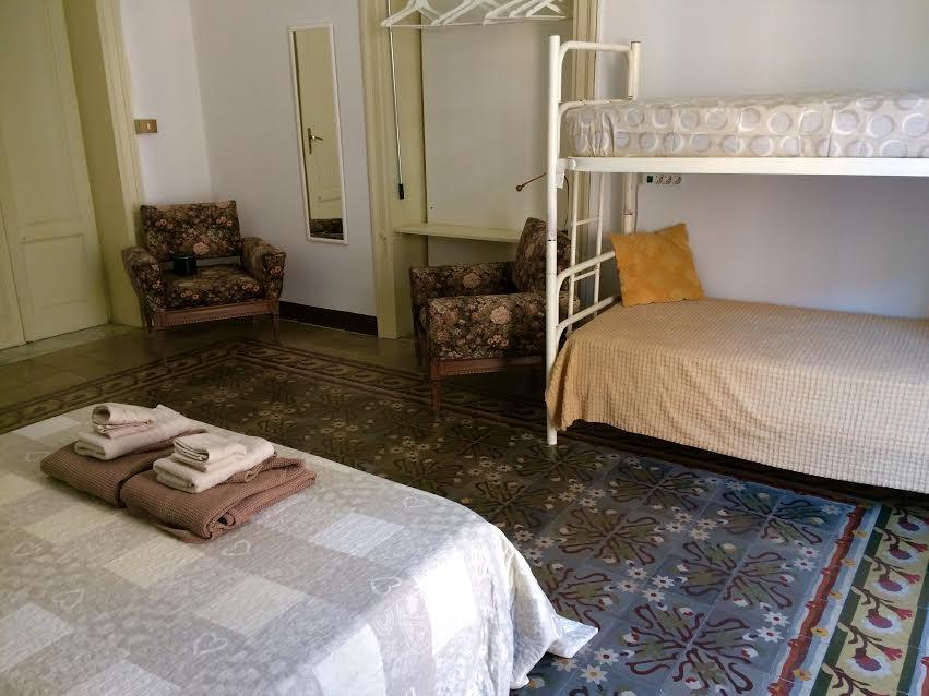 Deco Guest House ปาแลร์โม ภายนอก รูปภาพ